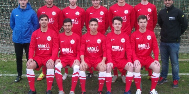 Beim Team des FC Alemannia Groß-Rohrheim freut sich über den neuen Sponsor. Foto: oh
