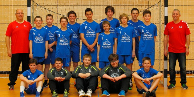 Jung, dynamisch und voller Spielfreude: Die C-Jugend-Handballer des TV Lampertheim. Foto: oh