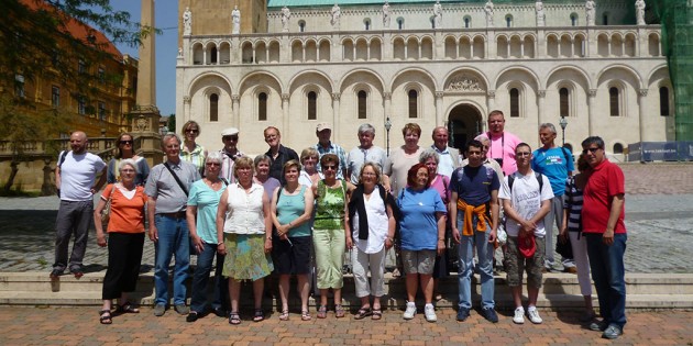 Musik und Kultur gekonnt verbunden: Der Volkschor Nordheim besichtigte gemeinsam mit ungarischen Gesangsfreunden die Kathedrale von Pecs. Foto: oh