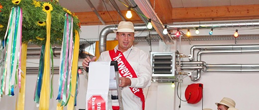 Wattenheim feiert Kerwe in neuem Gewand