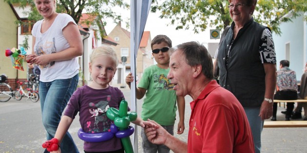 Besonders auf die Kinder warteten bei der Wattremer Kerb zahlreiche neue und attraktive Angebote. Foto: Hannelore Nowacki