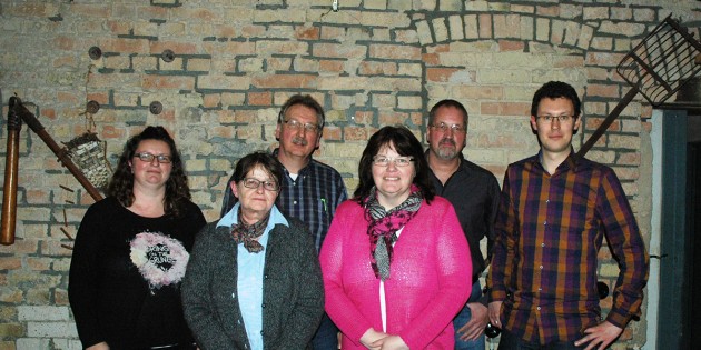 Vorstandsmitglieder des WuGV Bürstadt: Katja Preuss (Beisitzerin), Brigitte Kilian (Kassenwartin), Enrico Grein (Zweiter Vorsitzender), Pia Baaden (Beisitzerin),  Michael Eberle ( Beisitzer) und Christoph Horn (Schriftführer; v.l.). Foto: Sigrid Samson