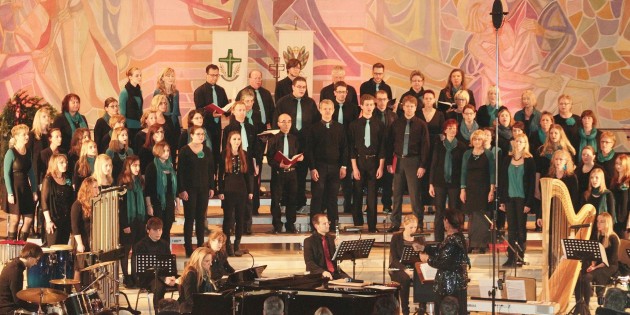 Mit dem Konzert „Rejoice“ (mit drei Ausrufezeichen!!!) ermöglichte der Chor Ephata den Konzertbesuchern an zwei Abenden  ein ganz besonderes weihnachtliches Klangerlebnis. Foto: Hannelore Nowacki