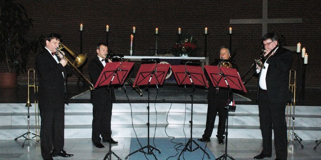 Das Leipziger Posaunenquartett „OPUS 4“ begeisterte mit seinen musikalischen Beiträgen bei der besinnlichen adventlichen Feierstunde in der Martin-Luther-Kirche. Foto: Sigrid Samson