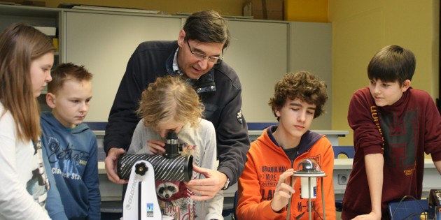 Bei der Erkundungstour warteten auf die vielleicht künftigen LGL-Schüler zahlreiche spannende Vorführungen. Foto: Eva Wiegand
