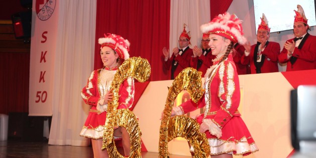 Der Spiel- und Kulturkreis feiert sein Jubiläum 6 x 11 Jahre mit zwei Jubiläumsprunksitzungen – am 7. Februar um 19.11 Uhr geht es wieder los. Foto: Hannelore Nowacki