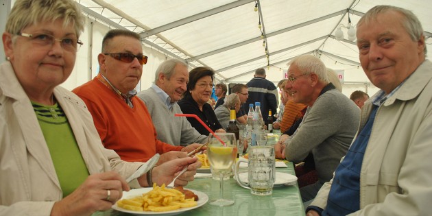 Beste Stimmung, gutes Essen und ein unterhaltsames Programm: Das Kuckucksfest des GV Volkschor Nordheim stieß auf rege Resonanz. Foto: Benjamin Kloos