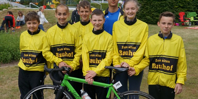 Große Freude über den Saisonstart bei den Triathleten der RV03 Bürstadt. Foto: oh