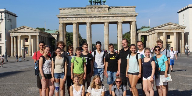 Verbrachten schöne und informative Tage in Berlin: Die Teilnehmer der Jugendfreizeitfahrt der SPD Bürstadt. Foto: oh
