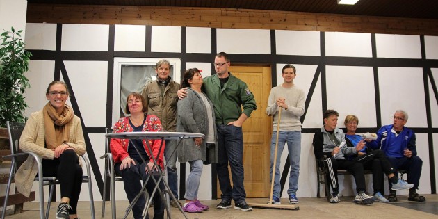 Lustig wird die „Kreuzfahrt im Schweinestall“, das steht schon fest. Die Theatergruppe der FC Boys kann sich in Sachen Humor auf große Erfahrung verlassen. Foto: Hannelore Nowacki