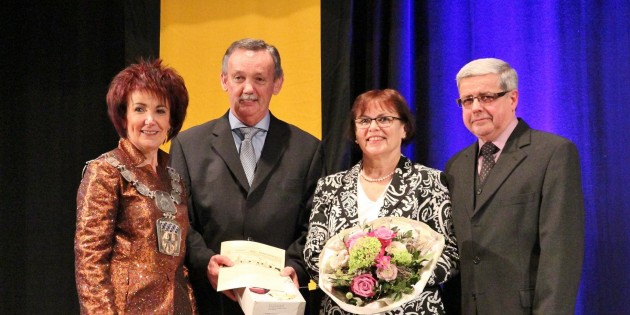 Stadtrat Herbert Röchner zum Ratsherrn ernannt