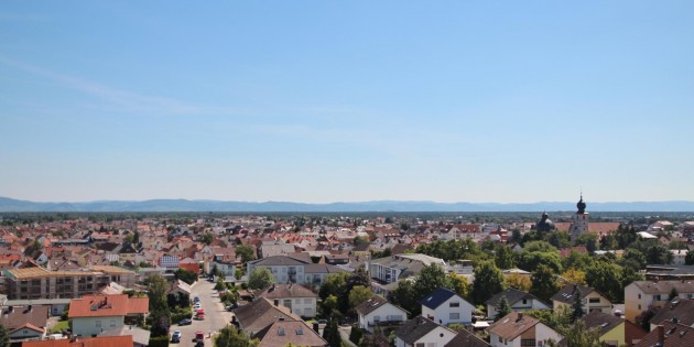 Bürstadt legt in der Zehnjahresbilanz in der Einwohnerzahl zu - 2015 lebten jedoch 43 Einwohner weniger in der Sonnenstadt. Archivfoto: Hannelore Nowacki