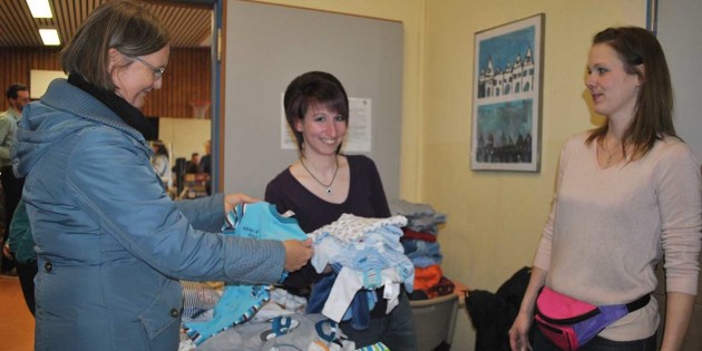 Biedensandschule startete mit Flohmarkt „ab in den Frühling”