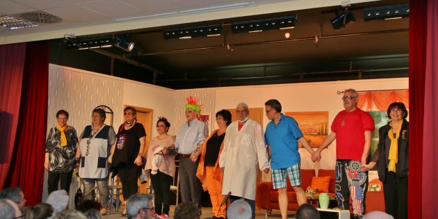 Die Zuschauer hatten einiges zu lachen und entsprechend begeistert war der Applaus. Foto: Hannelore Nowacki