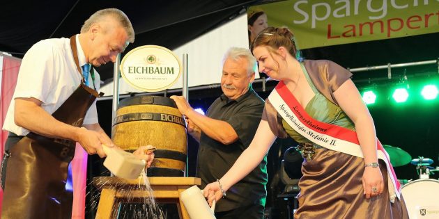 Spargelfest eröffnet – beste Stimmung und volle Innenstadt