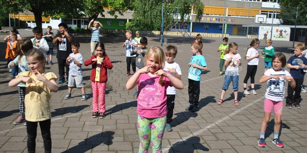 Fit durch Bewegung: Dieses Motto wird in der Schillerschule in Bürstadt gelebt. Foto: Benjamin Kloos