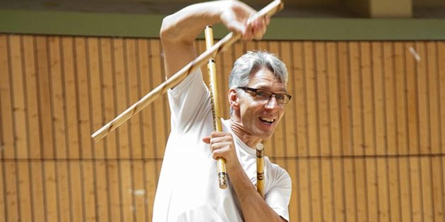 Modern Arnis Gruppe des 1. Judo-Club reizt koordinatives Geschick aus