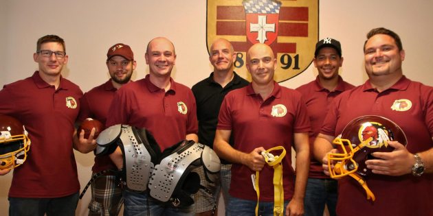 Mathias Zeimett, André Zeimett, Jörg Petry, Andreas Röß, Bernd Fengel, Tyrone Booker und Matthias Klöpsch. Foto: Hannelore Nowacki