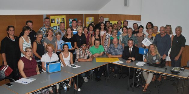 44 Schulen nahmen am „Pädagogischen Prämienmodell für Energiesparprojekte“ teil – am Dienstag überreichte Landrat Christian Engelhardt die Preise. Foto: Benjamin Kloos