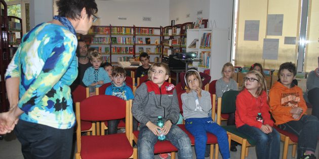 Am Tag der Bibliotheken standen in der Stadtbücherei Lampertheim die Geschichten vom Franz von Christine Nöstlinger im Mittelpunkt. Foto: Benjamin Kloos