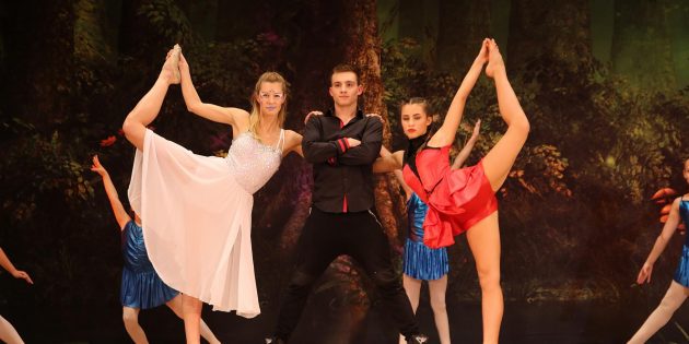 Die gute Mina hat Hänsel und Gretel gemeinsam mit den weißen Hexen geholfen. Foto: Hannelore Nowacki