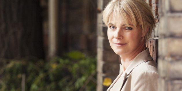 Sympathisch, sozial engagiert und ein echtes Vorbild: Krimiautorin Nele Neuhaus wird 2017 mit dem Courage-Orden des HCV ausgezeichnet. Foto: Felix Brüggemann