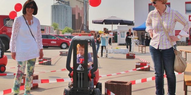 Interessante Hausmessen, Bimmelbahn und Festzelt mit Programm