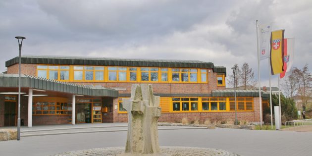 In der jüngsten Stadtverordnetenversammlung in Bürstadt wurden mit großer Mehrheit wichtige Entscheidungen getroffen. Foto: Hannelore Nowacki