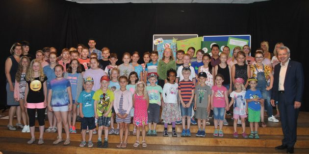 Viele Schüler, noch mehr Meilen: Die Lampertheimer Kitas und Schulen sorgten in diesem Jahr für einen neuen Rekord bei der Aktion „Grüne Meilen”. Foto: Benjamin Kloos