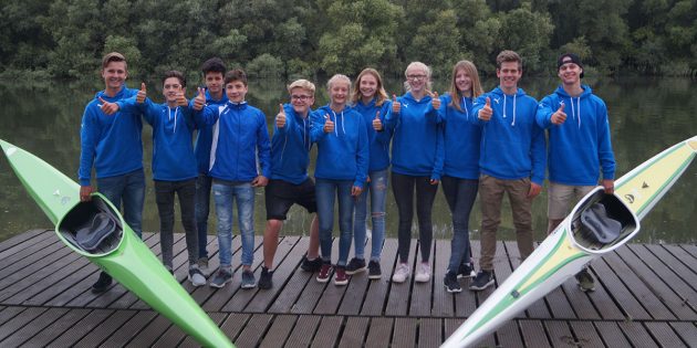 Zahlreiche Lampertheimer Wassersportler konnten sich über Erfolge bei den diesjährigen Deutschen- und Europa-Meisterschaften freuen und wurden mit einem Empfang auf dem Vereinsgelände geehrt. Foto: Sigrid Samson