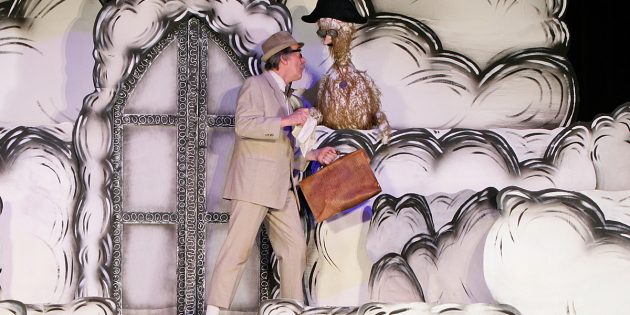 „Himmel, Arsch und Zwirn!“ heißt es im Januar 2018, wenn das beliebte Kikeriki-Theater erneut in Lampertheim gastiert. Foto: oh