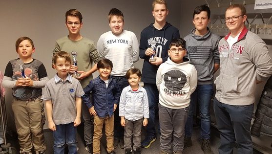 Tim Putz gelingt Titel-Hattrick