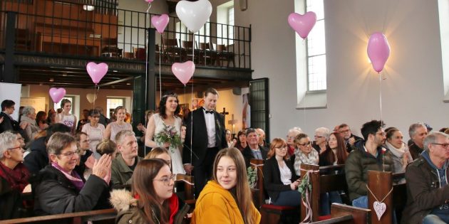 Viele Besucher bei „Me & You – Trauen in Biblis“ 