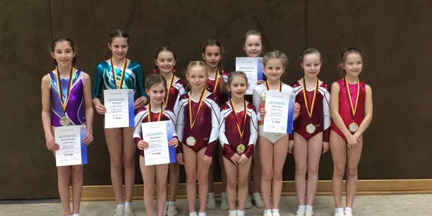 Anna Hartnagel, Gina Ernst, Ella Bastert, Marie Strauß, Kalotta Köcher, Madita Neuthinger, Johanna Schütz, Valeria Krahn, Annina Geier, Lara Lenz und Emilia Enders. Foto: oh