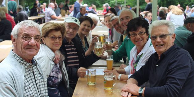 Geselligkeit wurde auf dem Waldfest des MGV Liederkranz ganz groß geschrieben. Foto: Eva Wiegand