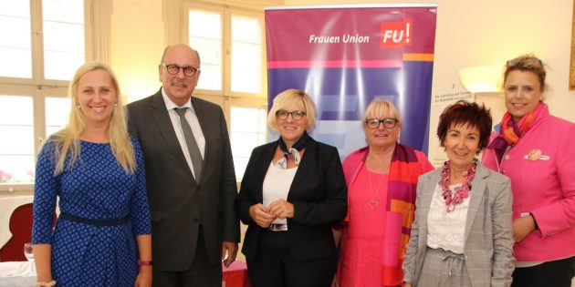 „Frauenpolitik in Hessen“ stand zur Diskussion