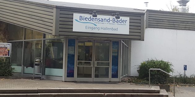 Das Hallenbad der Biedensand Bäder wird zum 28. Februar 2019 aufgrund einer umfangreichen Sanierung für die Dauer von einem Jahr geschlossen. Foto: Benjamin Kloos