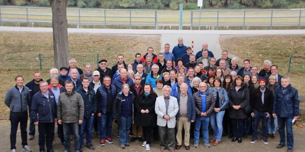 Das Gruppenbild am Schluss des Vereinsfrühschoppens gehörte zum Arbeitsplan. Foto:  Hannelore Nowacki