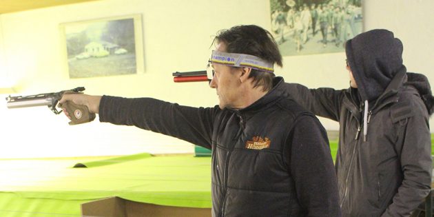 Hüttenfelds zweite Pistolenmannschaft deklassiert die erste