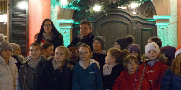 Überraschungsbesuch bei der Eröffnung des Lampertheimer Weihnachtsmarktes