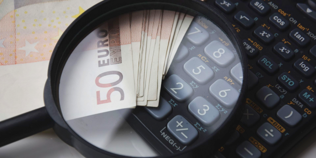 Der Haushalt der Stadt Lampertheim für das Jahr 2018 weist ein erfreuliches Plus auf – die Entwicklung sieht Finanzdezernent Jens Klingler dennoch mit Sorge. Foto: pixabay.com