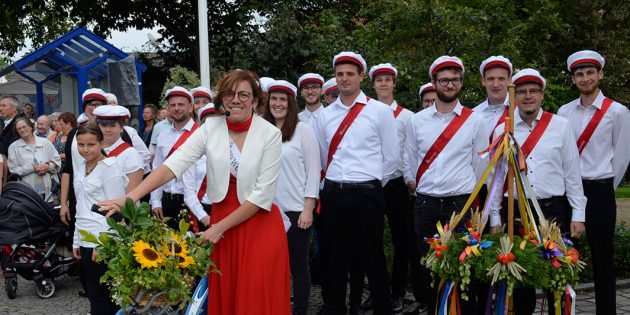 „Die Howwemer Kerb is do, was sinn die Leit so froh“ 