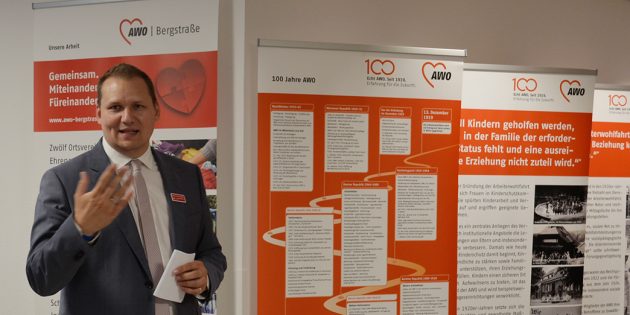 Ausstellung  „100 Jahre AWO“ eröffnet 