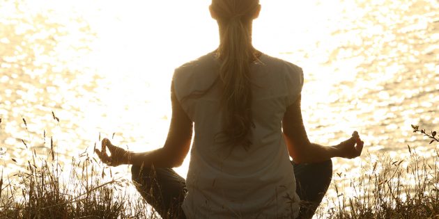 Das Open-Air-Sommerkursangebot der vhs umfasst unter anderem auch Yoga. Foto: www.pixabay.com