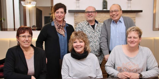 Bei der Mitgliederversammlung des Wirtschafts- und Verkehrsvereins Biblis (WVB) standen diesmal keine Wahlen an. Im Bild (von links): Stellvertretende Vorsitzende Johanna Iovine, Beisitzerin Annick Löhr, stellvertretende Vorsitzende Liselotte Blume-Denise, Rechner Siggi Groß, 1. Vorsitzender Bruno Neumann, Schriftführerin Arnika Dörr. Foto: Hannelore Nowacki