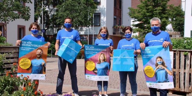 Alle zwei Jahre zeigen in der Metropolregion Rhein-Neckar und besonders auch Lampertheim viele einfallsreiche Freiwillige, was in nur ein paar Stunden an einem einzigen Tag möglich ist. Diesmal gibt es zur Ausrüstung neben dem T-Shirt mit Logo als Freifahrschein am 19. September auch einen blauen Mund-Nasen-Schutz. Foto: Hannelore Nowacki