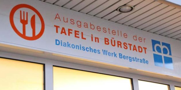 Die Tafel Am Bildstock 79 hat mit Terminvergabe geöffnet. Über jüngere Verstärkung würde sich das Team der ehrenamtlichen Mitarbeiter freuen. Foto: Hannelore Nowacki