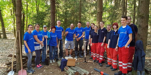 Beim Freiwilligentag 2018 wurde unter anderem ein Sitzkreis für die Kita Zwergenwald erstellt. Foto: oh