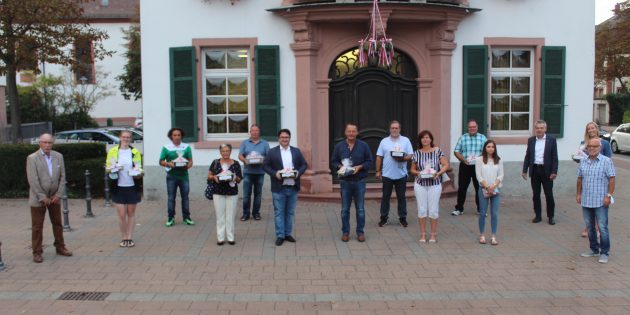 Die Stadt Lampertheim würdigte die Leistungen, den Trainingsfleiß sowie die Erfolge der Sportler im Jahr 2019 im Rahmen einer Sportlerehrung „light“ und überreichte die Medaillen den Vertretern der einzelnen Vereine. Foto: Eva Wiegand