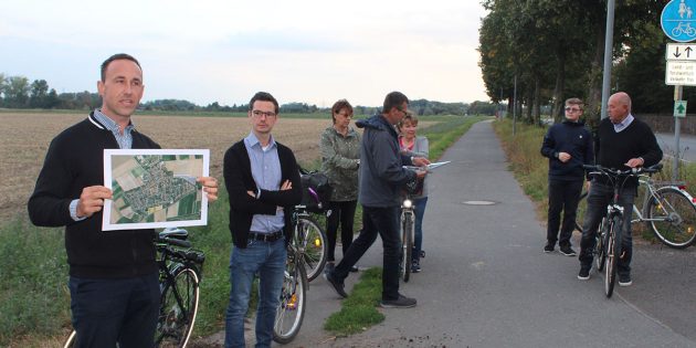 Im Rahmen der Sommertour besuchte die CDU Biblis alle Ortsteile, um mit der Bevölkerung in Kontakt zu treten. Die letzte Etappe  führte nach Nordheim, hier stand insbesondere die Baulandentwicklung im Fokus. Foto: Eva Wiegand
